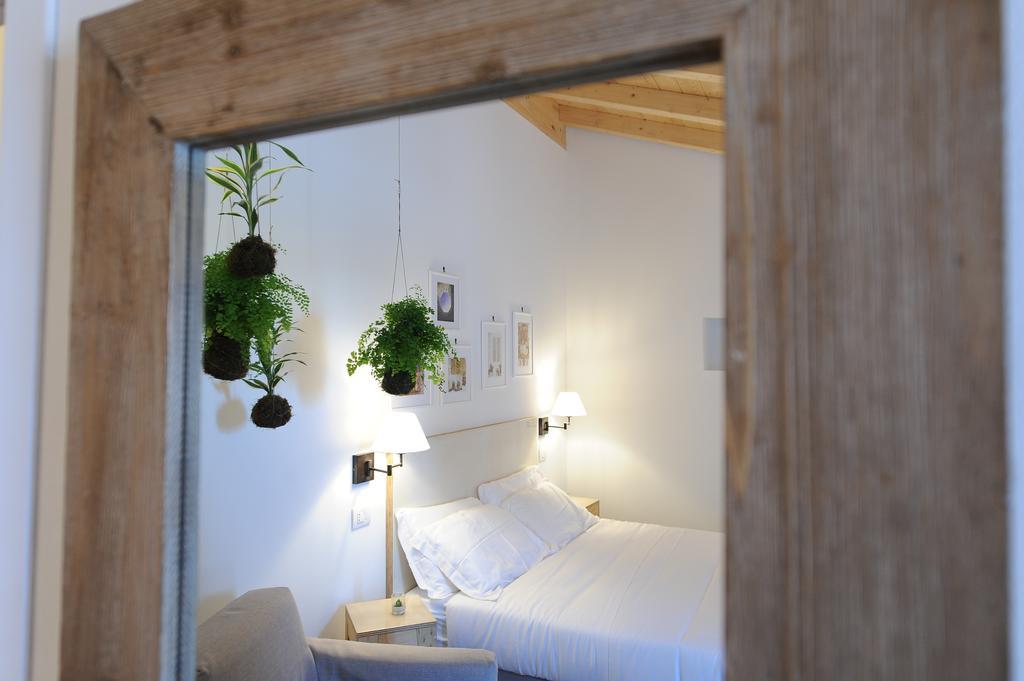 Montegusto Bed & Breakfast Кастел дел Монте Стая снимка
